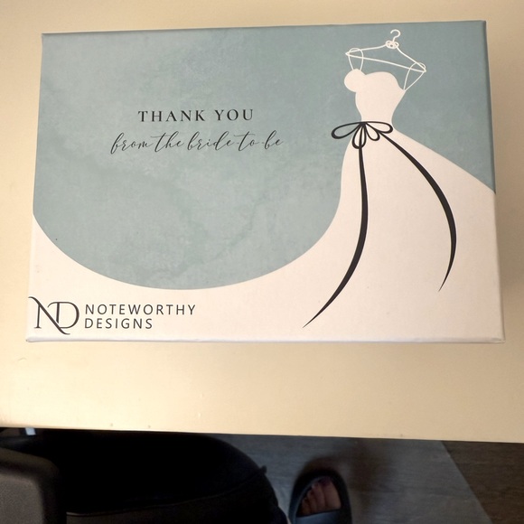 Noteworthy Designs Bridal Thank You Card Box - Picture 1 of 2